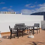 Lejlighed Caleta De Famara Primera Linea Con Balcon Teguise (Lanzarote)