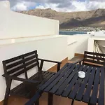 Caleta De Famara Primera Linea Con Balcon Lejlighed *