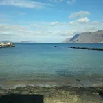 Lejlighed Caleta De Famara Primera Linea Con Balcon *