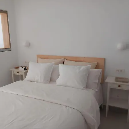 Apartment Famara - Beachfront, Balcony & Ocean Views! *